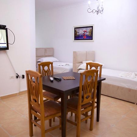 Nea'S Apartment Shkodër Екстериор снимка